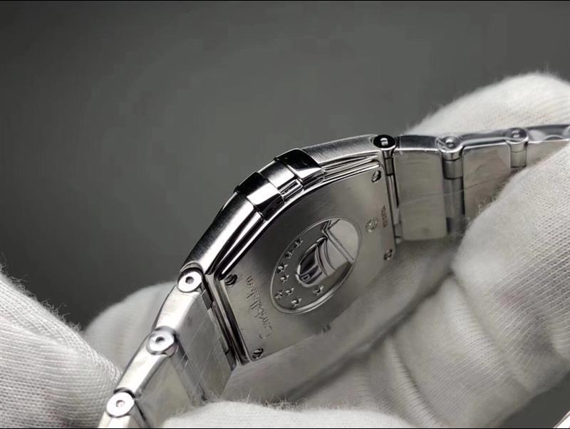 202457162511223 1400